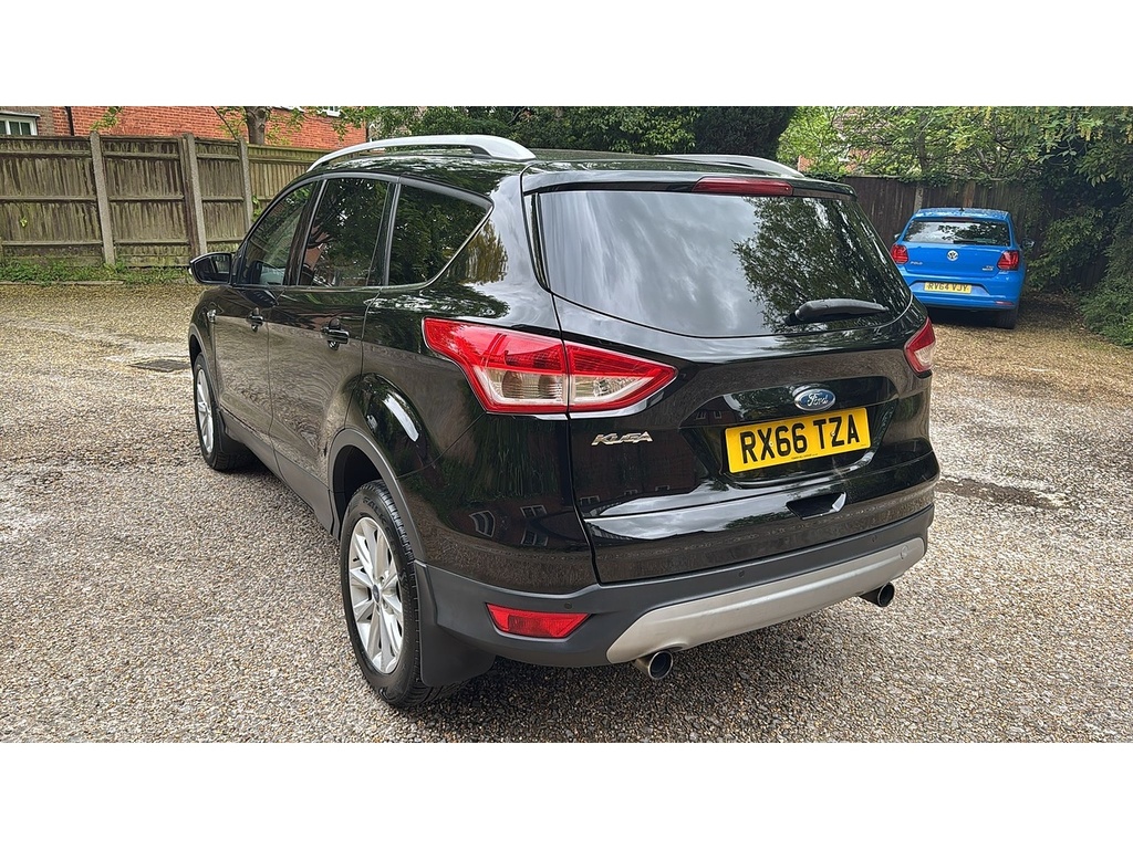 Ford Kuga 2.0 Tdci Titanium Suv Awd Euro 6 RX66TZA Black #6
