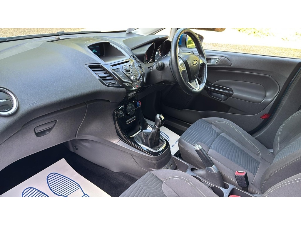 Ford Fiesta 1.0T Ecoboost Zetec Hatchback Eu HG63OAY Blue #6