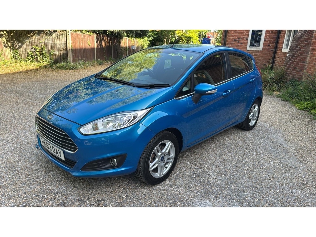 Ford Fiesta 1.0T Ecoboost Zetec Hatchback Eu HG63OAY Blue #3