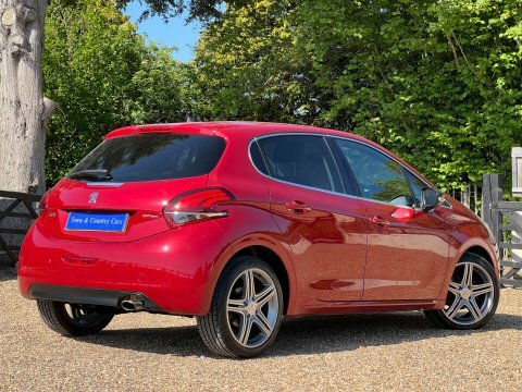 Peugeot 208 Puretech S S GK17YBP Red #4