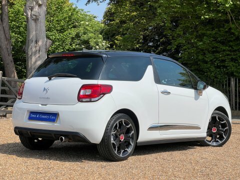 Citroen DS3 Dstyle Plus GL61ECZ White #4