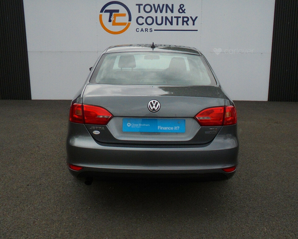 Volkswagen Jetta Se Bluemotion Technology Tdi  #4