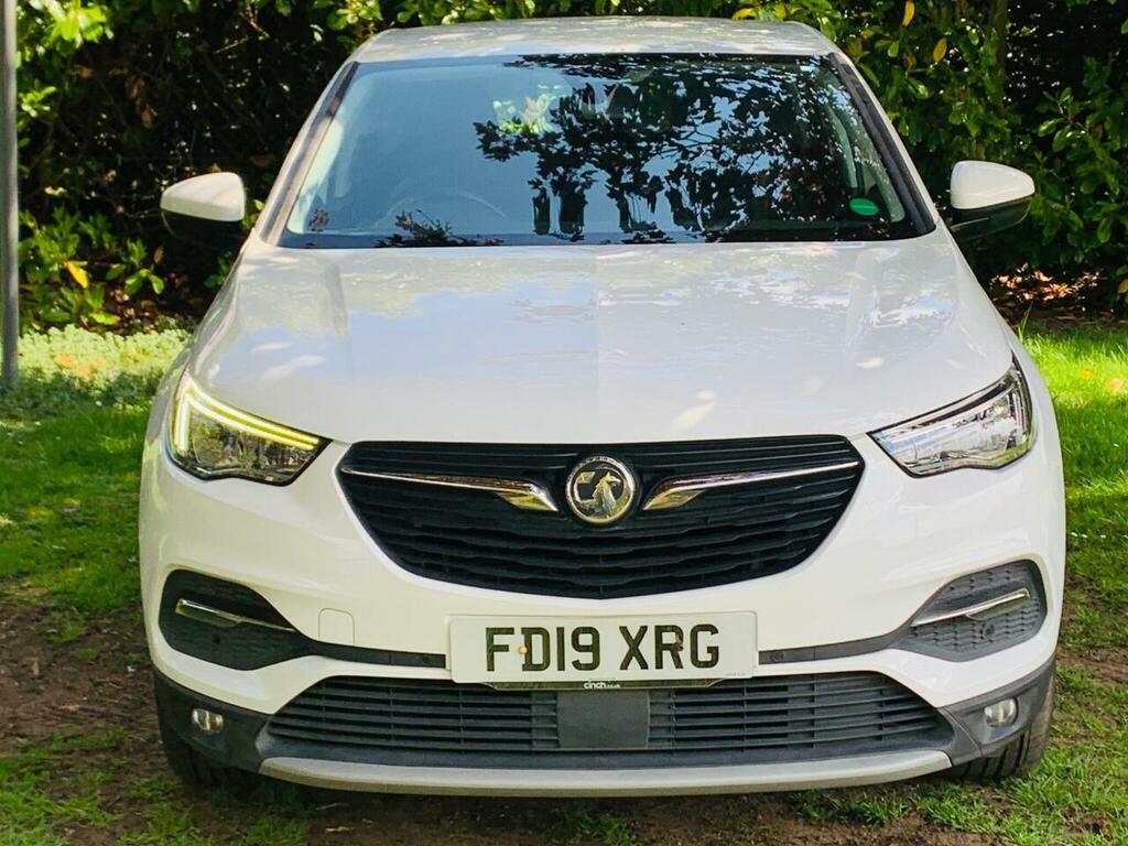 Vauxhall Grandland X 1.5 Turbo D Blueinjection Tech Line Nav Euro 6 S FD19XRG White #4