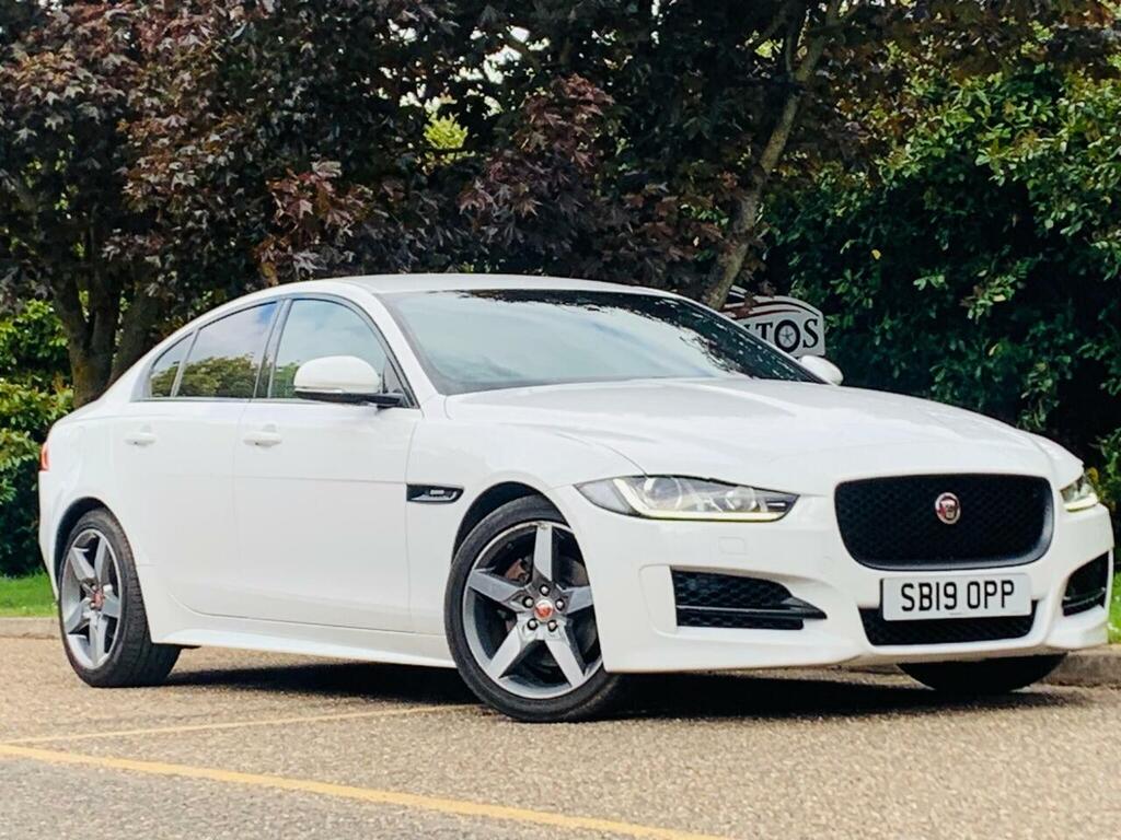 Jaguar XE 2.0D R-sport Euro 6 Ss SB19OPP White #6