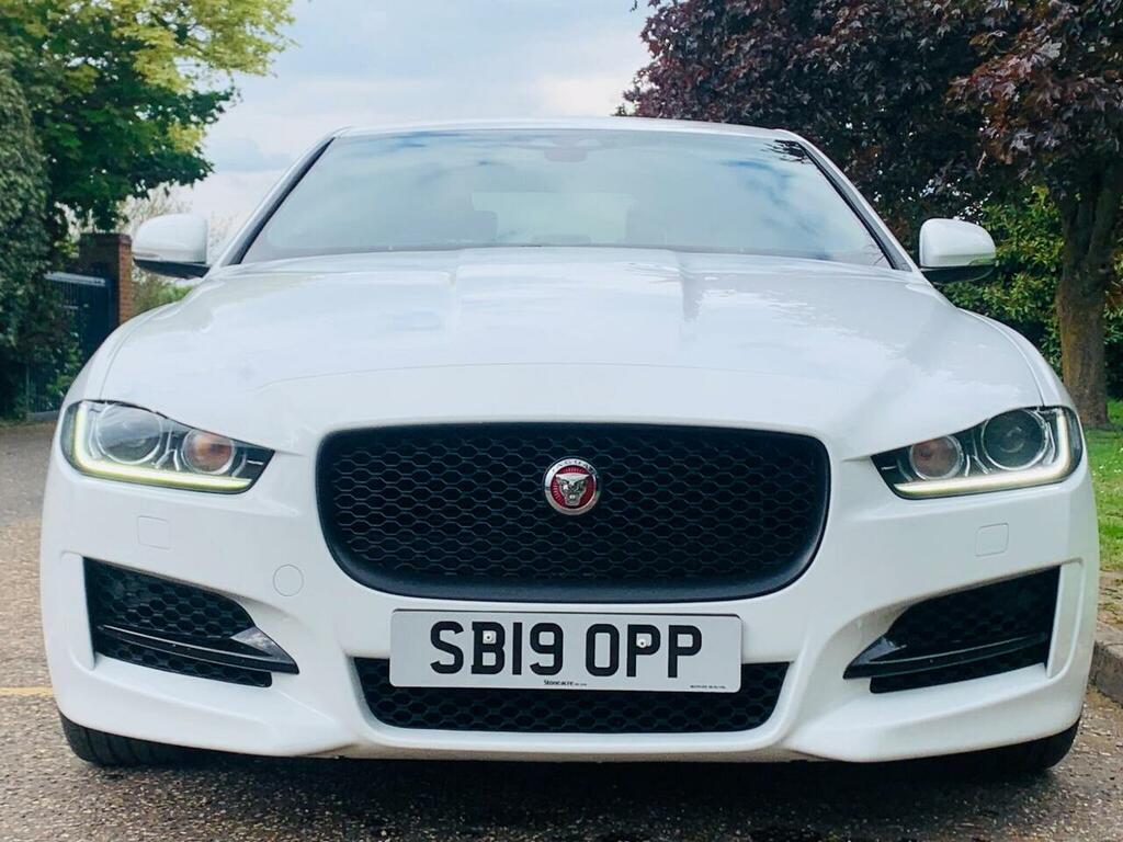 Jaguar XE 2.0D R-sport Euro 6 Ss SB19OPP White #3