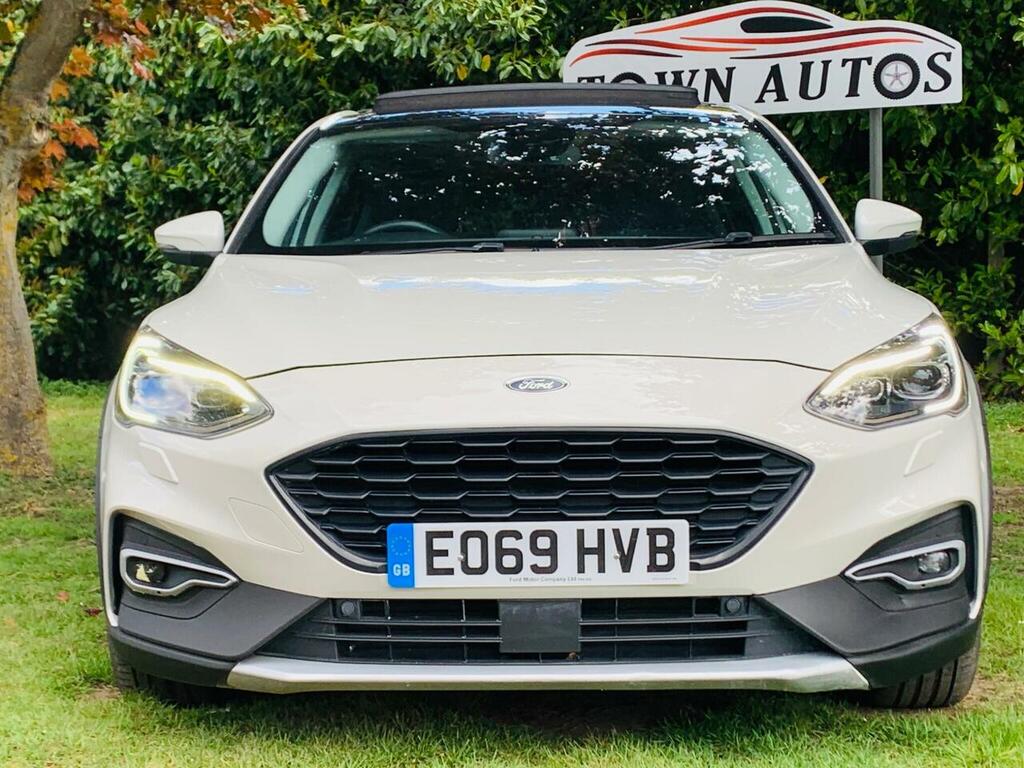 Ford Focus 1.5 Ecoblue Active X Euro 6 Ss EO69HVB White #2