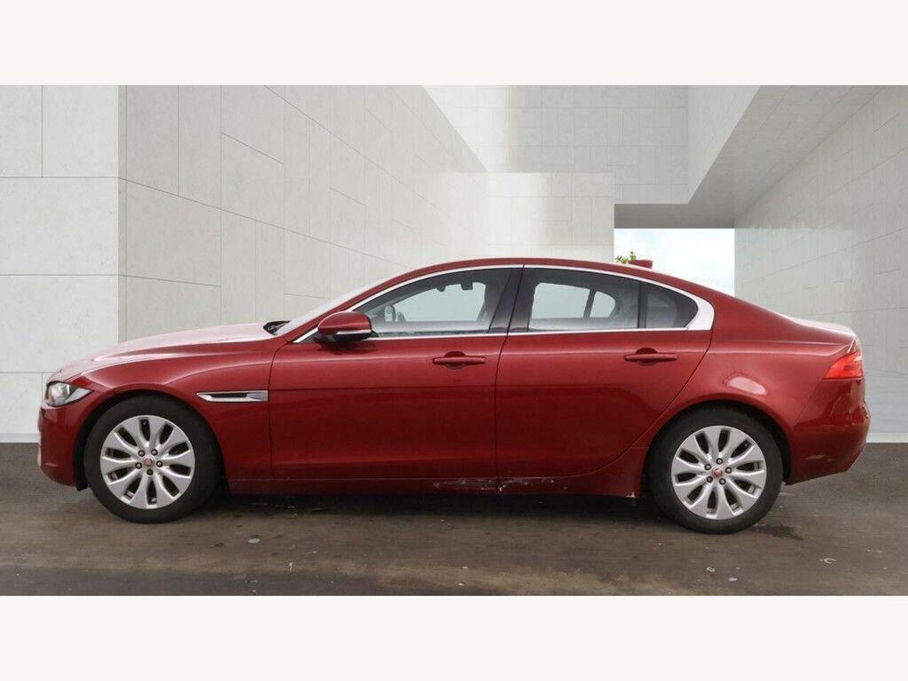Jaguar XE 2.0D Prestige Euro 6 Ss YY17NZU Red #6