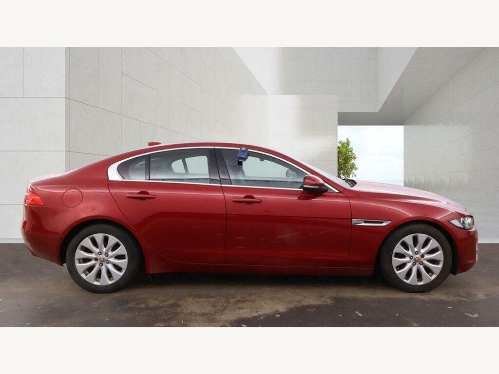 Jaguar XE 2.0D Prestige Euro 6 Ss YY17NZU Red #5