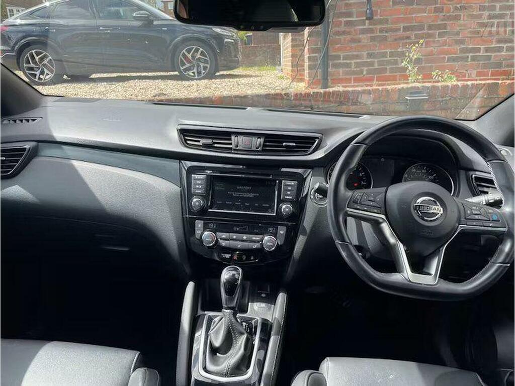 Nissan Qashqai 1.3 Dig-t N-tec Dct Euro 6 Ss KE70YFC Black #5