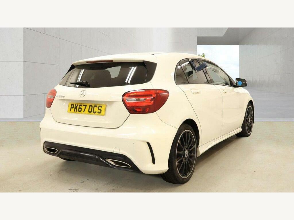 Mercedes-Benz A Class 1.5 A180d Amg Line 7G-dct Euro 6 Ss PK67OCS White #4