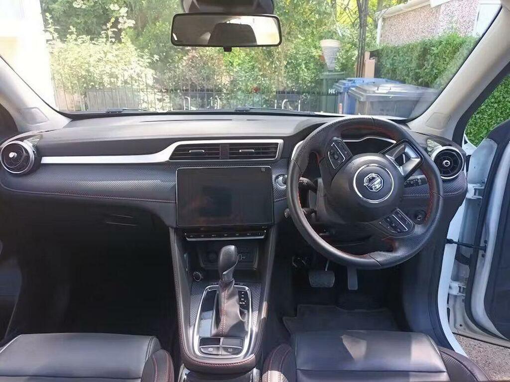 MG ZS 1.0 T-gdi Exclusive Euro 6 RK72CCN White #6