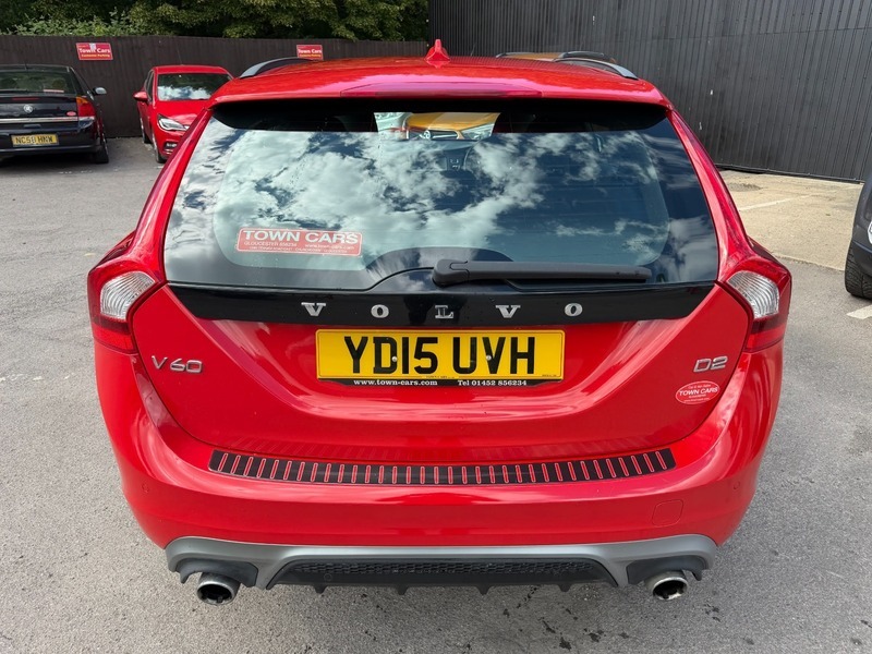 Volvo V60 D2 R-design-6 Speed Only Red #4