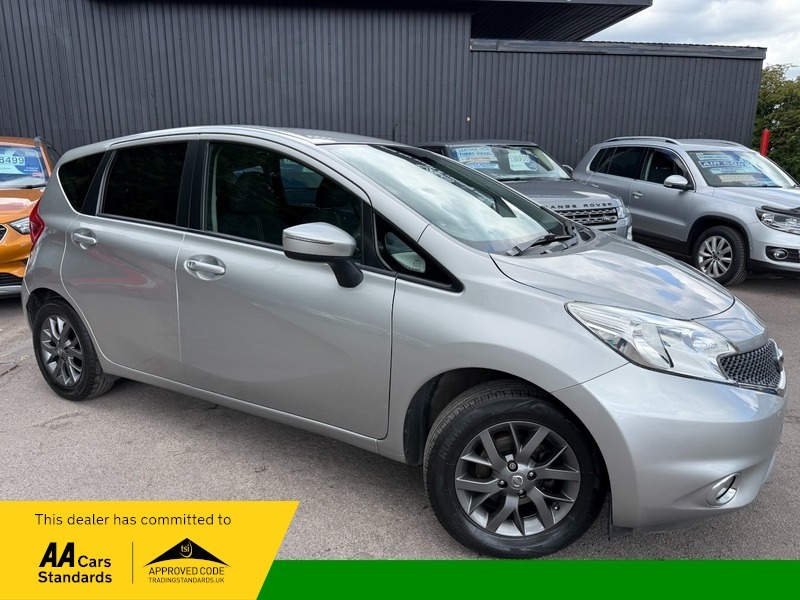 Nissan Note Acenta Premium-5 Speed Only Silver