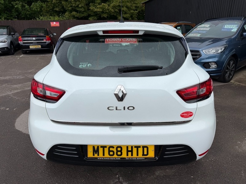Renault Clio Play Tce-only 55128 Miles MT68HTD White #3