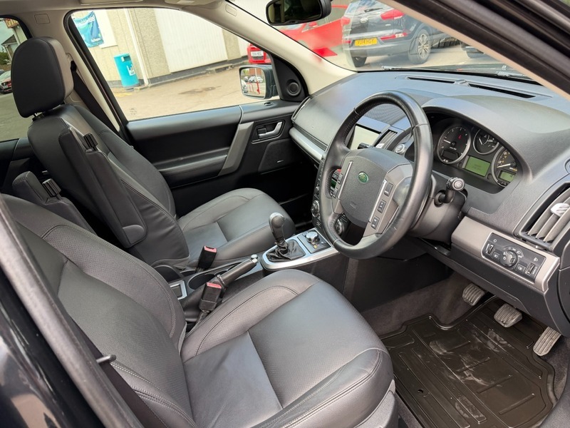 Land Rover Freelander Td4 E Hse-6 Speed Black #5