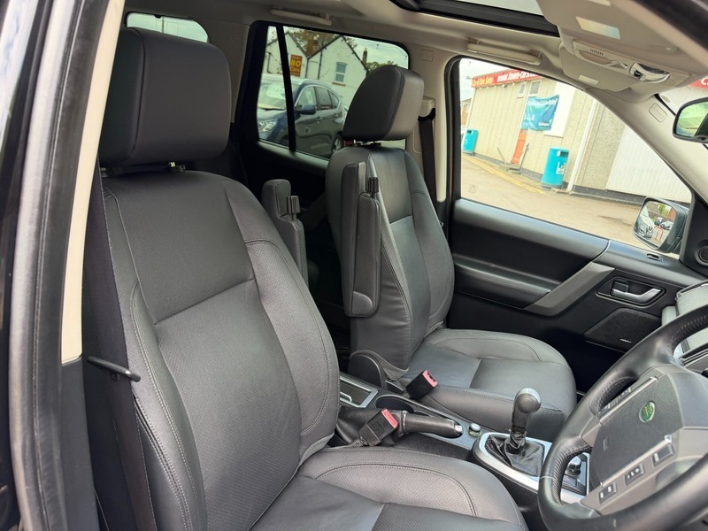 Land Rover Freelander Td4 E Hse-6 Speed Black #6