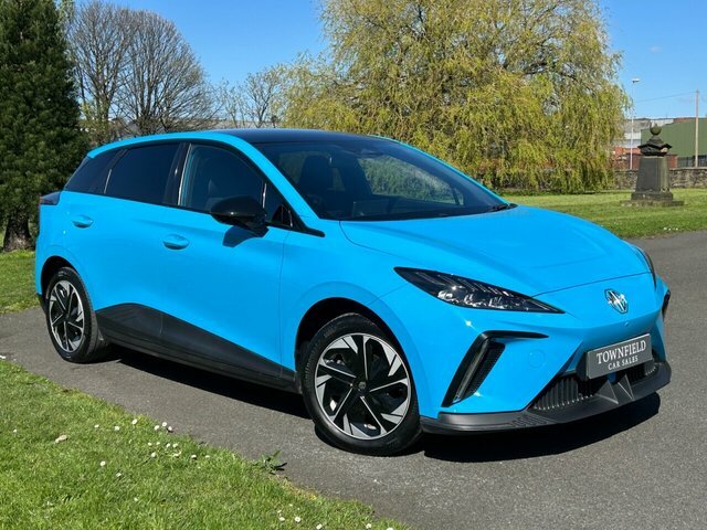MG MG4 64Kwh Trophy Long Range Hatchback Aut Blue