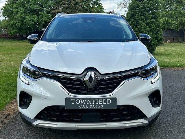 Renault Captur 1.0 Tce Iconic Suv Euro 6 S S HT69ZLY White #2