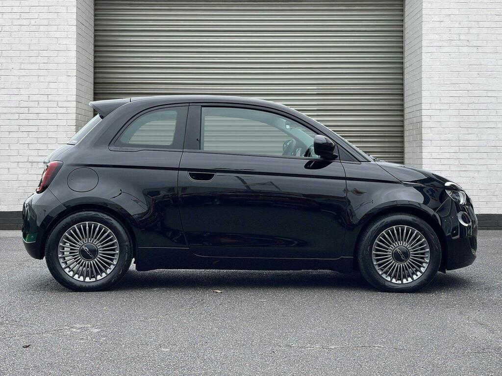 Fiat 500E 42Kwh Icon Black #4