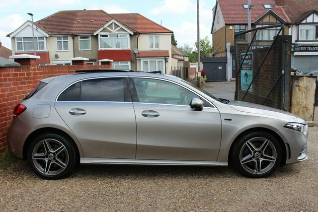Mercedes-Benz A Class A250e 15.6Kwh Amg Line GY70XZA Silver #4