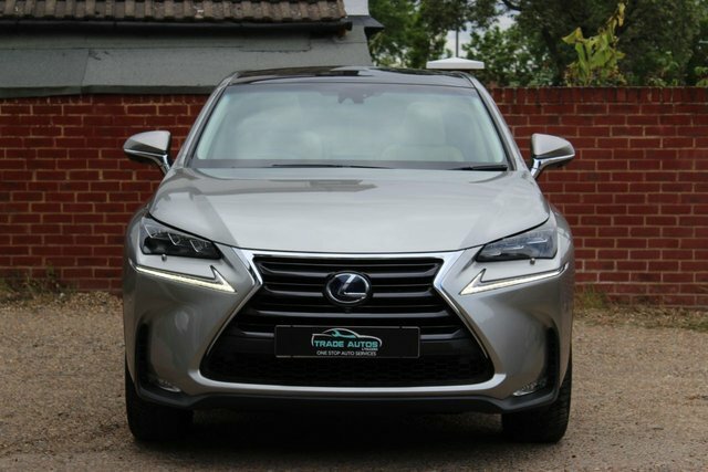 Lexus NX 300H Premier Suv YW16WJE Silver #2