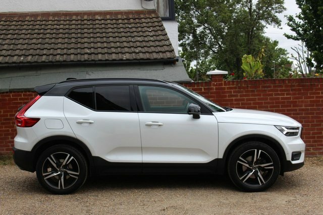 Volvo XC40 T5 First Edition Suv AU18KGN White #4