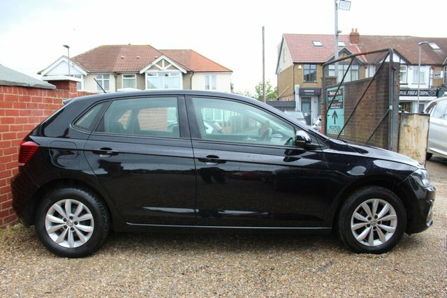 Volkswagen Polo Tsi Se Hatchback GU18XBW Black #4