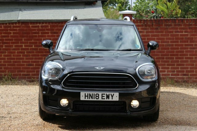 Mini Countryman Cooper Suv HN18EWY Black #2