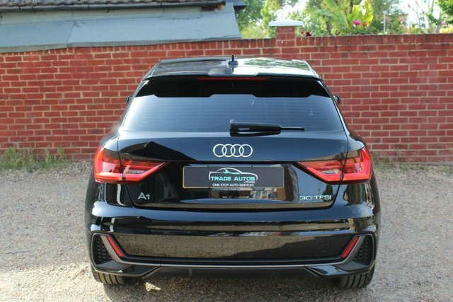 Audi A1 Tfsi 30 S Line GM21LFB Black #6
