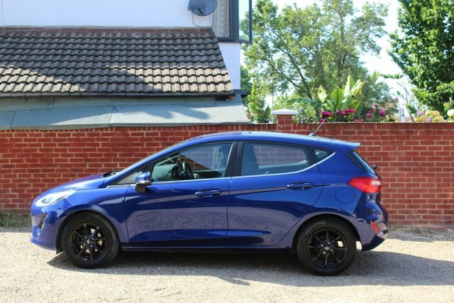 Ford Fiesta Ecoboost Zetec Hatchback CE18BZL Blue #4