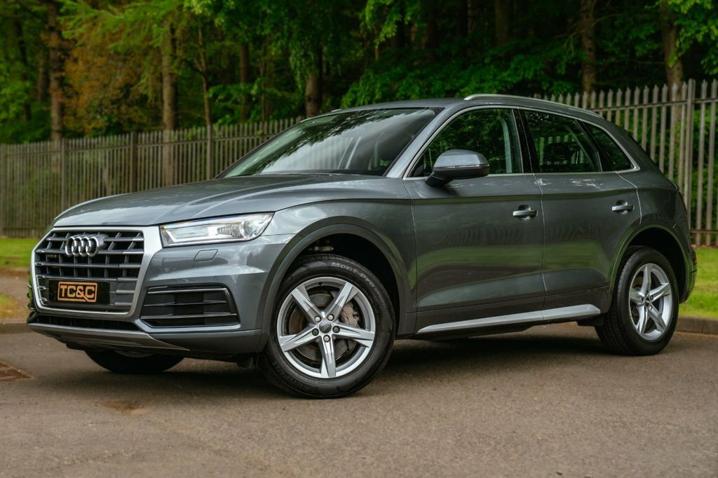 Audi Q5 2L Sport Grey