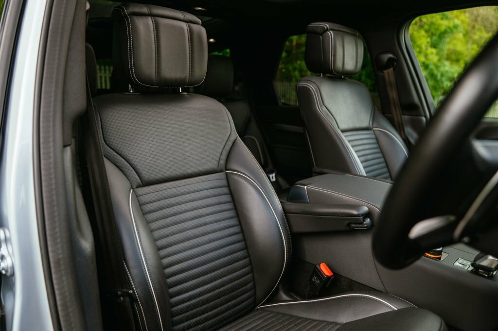 Land Rover Discovery 3L R-dynamic Hse PJ22OXR Silver #4