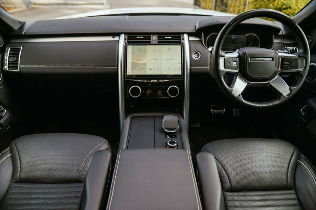 Land Rover Discovery 3L R-dynamic Hse PJ22OXR Silver #2