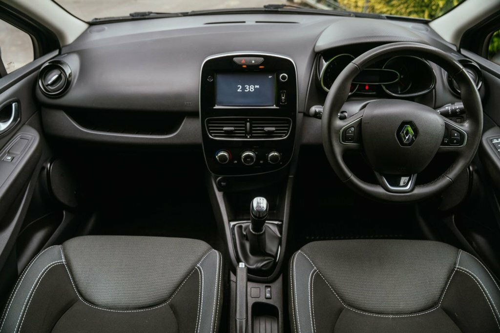 Renault Clio 1.2L Dynamique Nav Grey #2