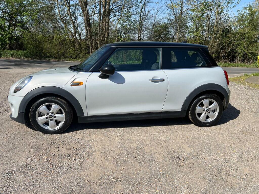 Mini Hatch 1.5 Cooper Euro 6 Ss 201414 LM14XYP Silver #4