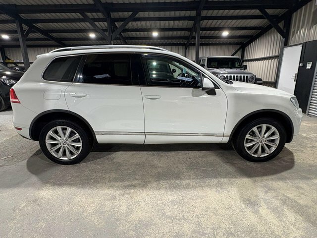 Volkswagen Touareg 3.0 Tdi V6 Bluemotion Tech Se Tiptronic 4Wd Euro 5 DG64WNX White #4