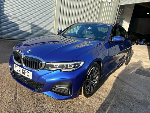 BMW 3 Series 2.0 318I M Sport Euro 6 S S YG21GPC Blue #4