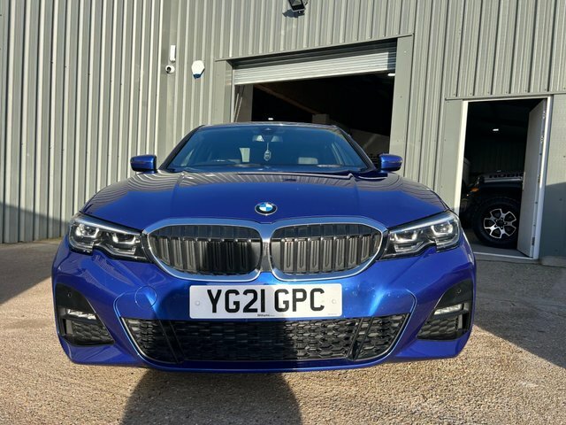 BMW 3 Series 2.0 318I M Sport Euro 6 S S YG21GPC Blue #3