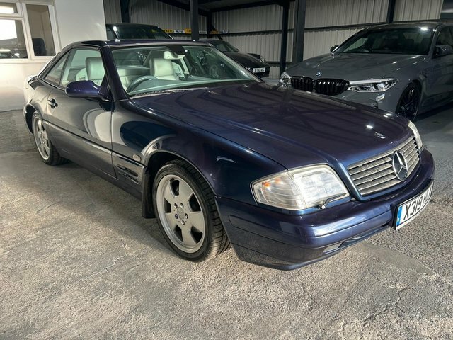 Mercedes-Benz SL Class 3.2 Sl320 Blue