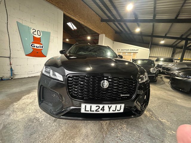 Jaguar F-Pace 2.0 D200 Mhev R-dynamic Hse Black Awd Euro 6 LL24YJJ Black #4