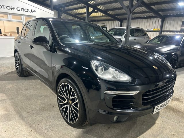 Porsche Cayenne 3.0 Td V6 Tiptronics 4Wd Euro 6 S S RJ65EAF Black #3