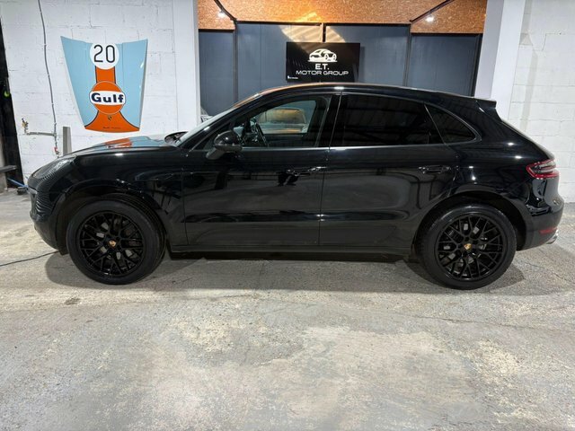 Porsche Macan 2.0T Pdk 4Wd Euro 6 S S BV18MBO Black #4