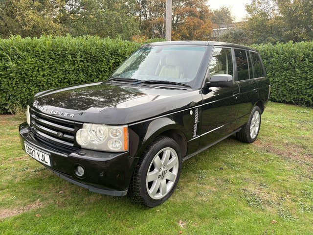 Land Rover Range Rover 3.6 Td V8 Vogue Station Wagon SD07YJL Black #3