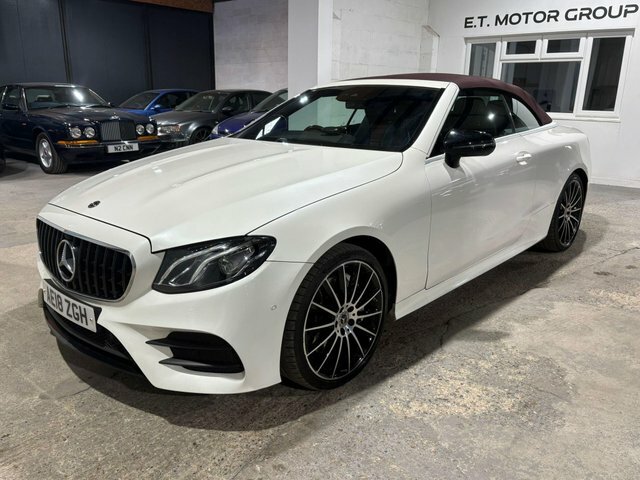 Mercedes-Benz E Class 3.0 E350d V6 Amg Line Cabriolet G-tronic 4Matic E AE18ZGH White #3