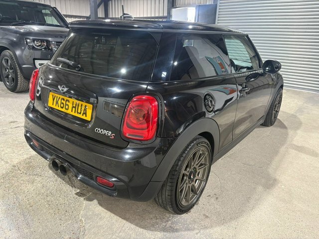 Mini Hatch 2.0 Cooper S Euro 6 S S YK66HUA Black #6