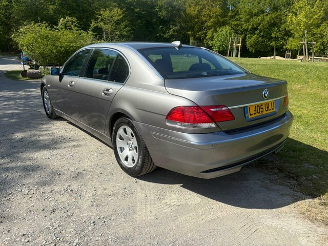 BMW 7 Series 730D Se Grey #4