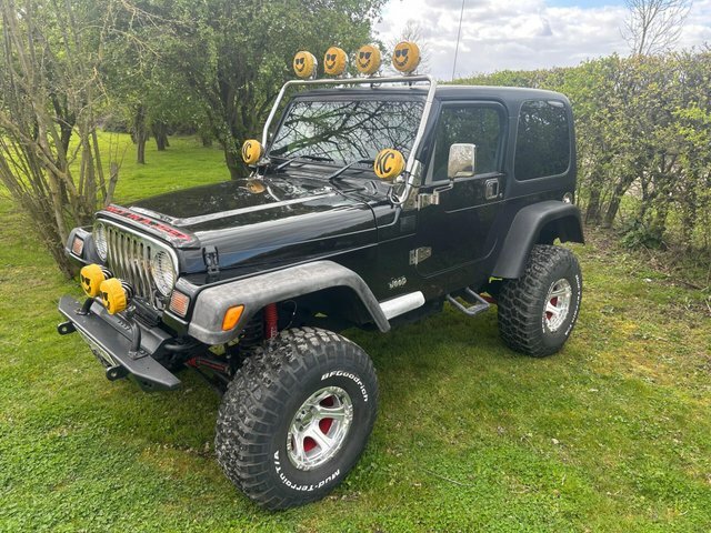 Jeep Wrangler 4.0 Sahara Hard Top 4X4 Black #7
