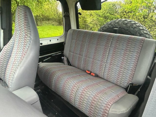 Jeep Wrangler 4.0 Sahara Hard Top 4X4 Black #20