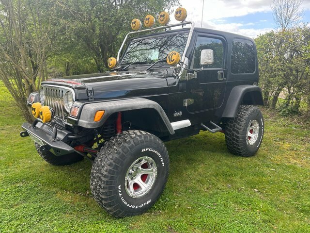 Jeep Wrangler 4.0 Sahara Hard Top 4X4 Black #8