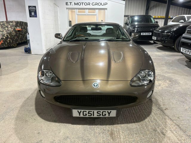 Jaguar XKR 4.0 Silverstone Limited Edition Coupe A Brown #3